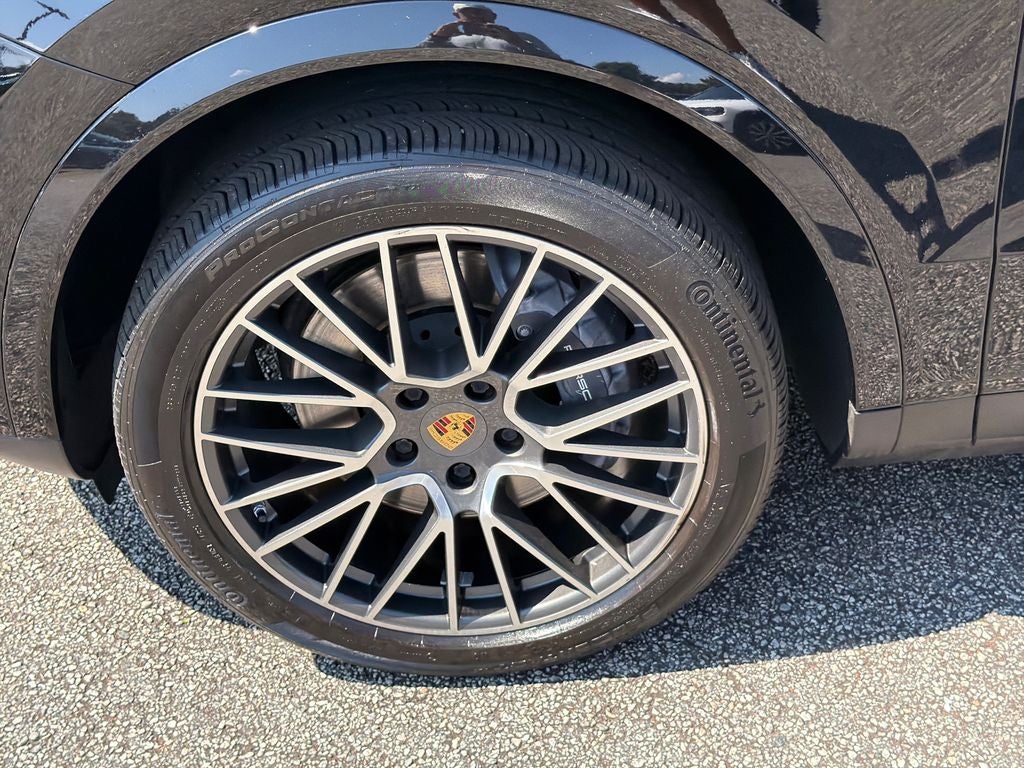 2022 Porsche Cayenne Platinum Edition