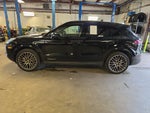 2022 Porsche Cayenne Platinum Edition