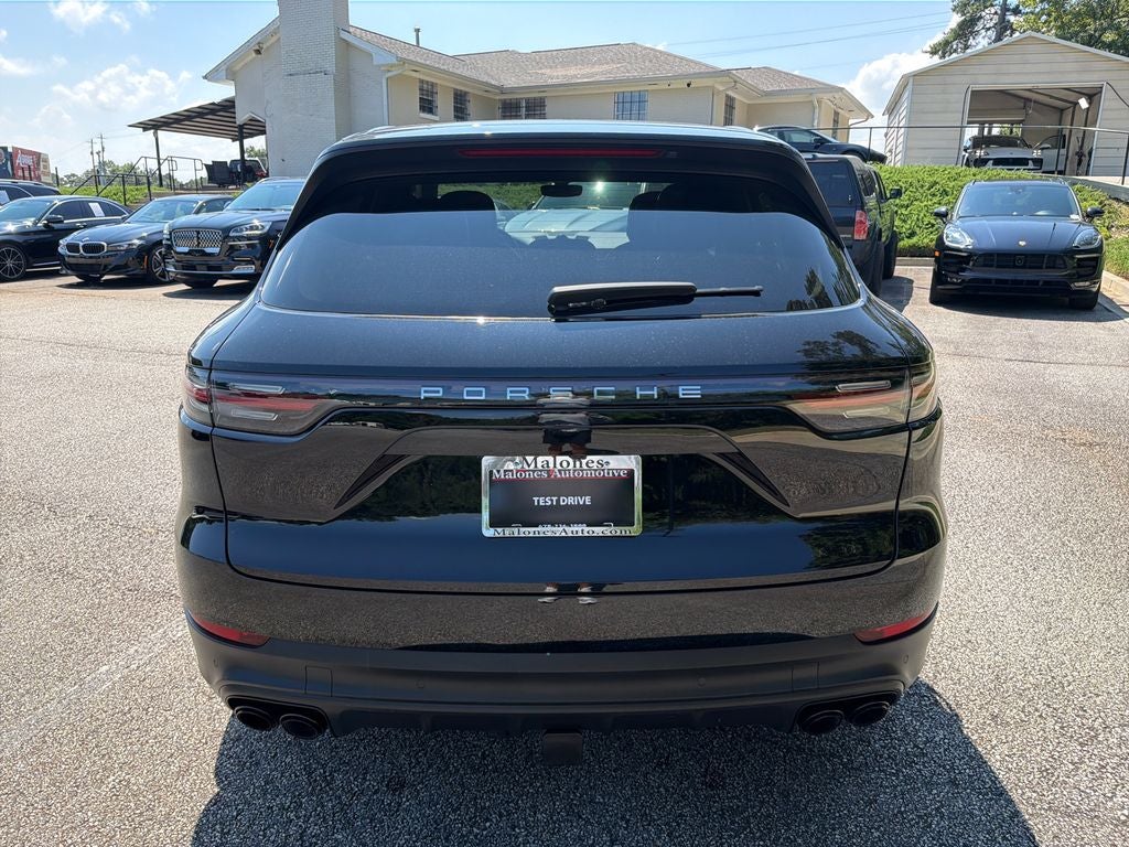 2022 Porsche Cayenne Platinum Edition