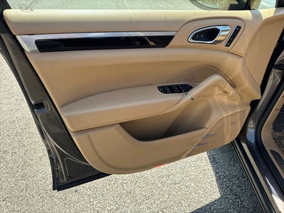 2016 Porsche Cayenne S