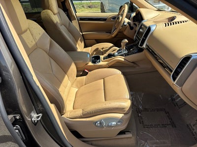 2016 Porsche Cayenne S