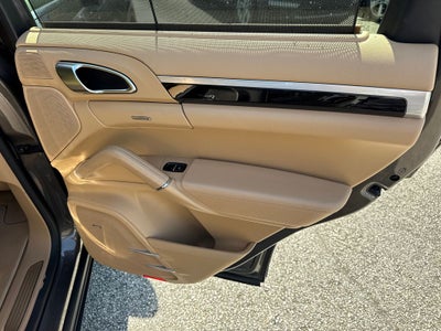 2016 Porsche Cayenne S