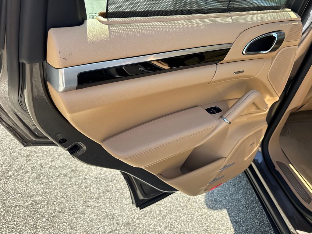 2016 Porsche Cayenne S