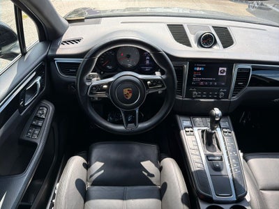 2017 Porsche Macan S