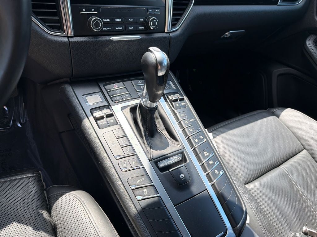 2017 Porsche Macan S