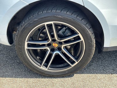 2020 Porsche Macan S