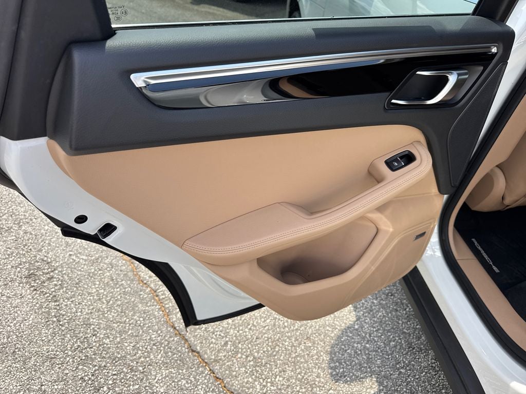 2020 Porsche Macan S