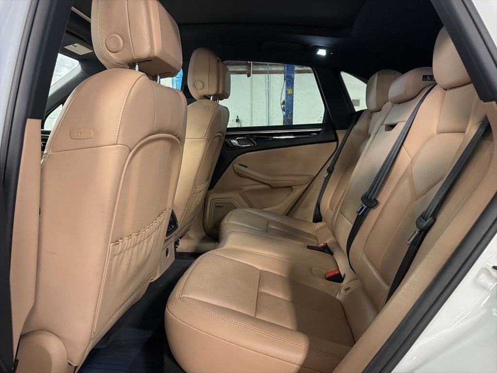 2020 Porsche Macan S