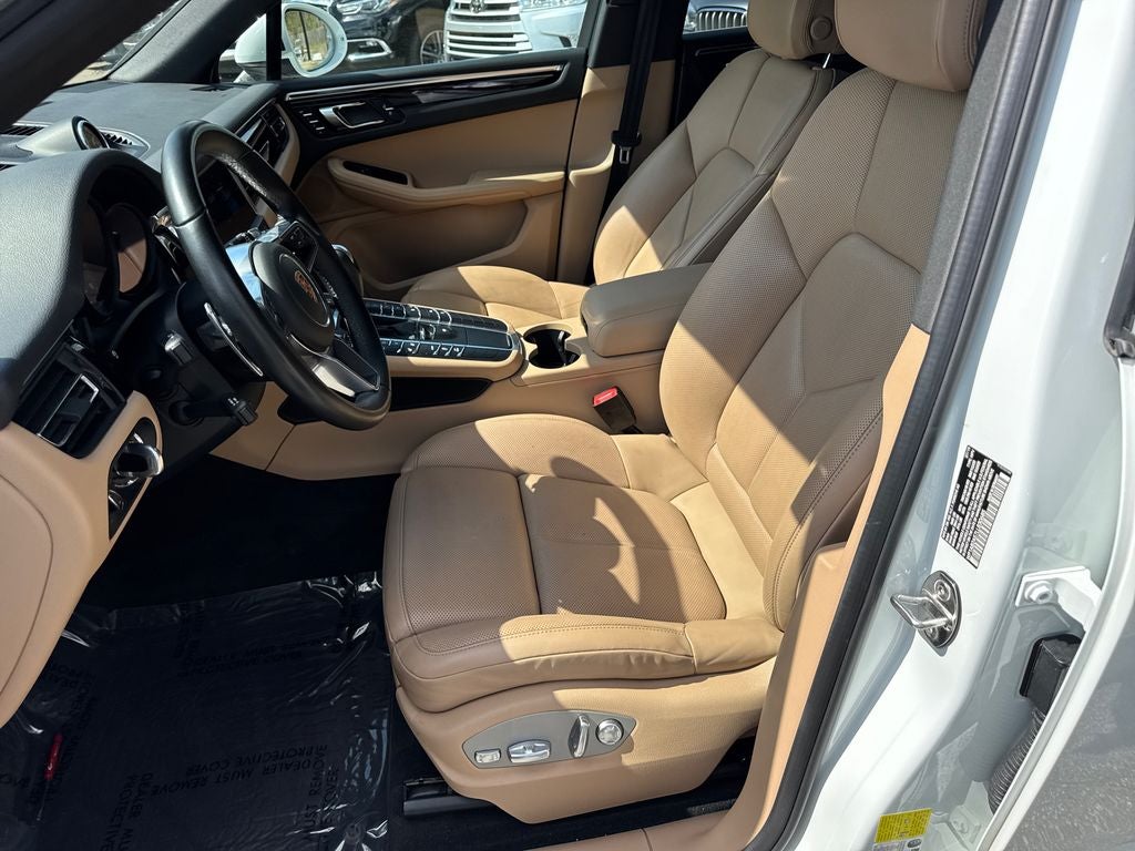 2020 Porsche Macan S