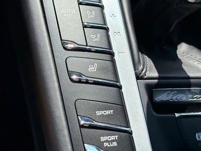 2018 Porsche Macan GTS
