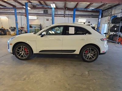 2022 Porsche Macan S
