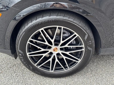 2025 Porsche Cayenne Coupe Coupe AWD