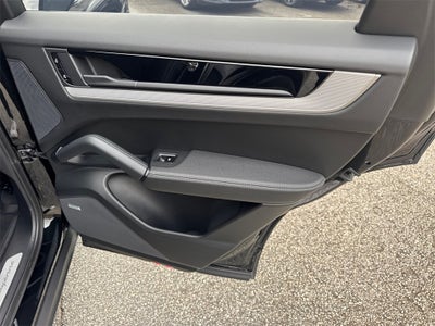 2025 Porsche Cayenne Coupe Coupe AWD