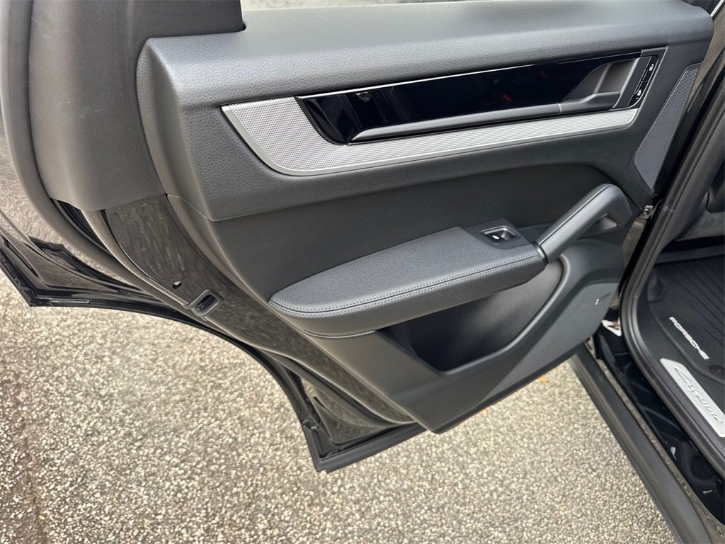 2025 Porsche Cayenne Coupe Coupe AWD