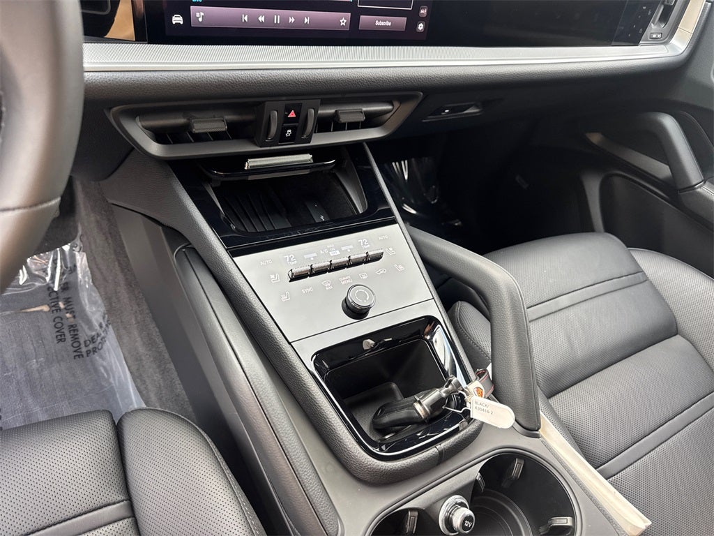 2025 Porsche Cayenne Coupe Coupe AWD