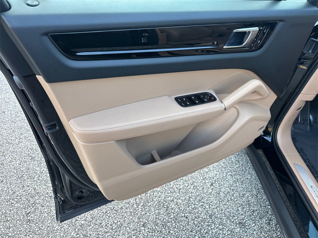 2021 Porsche Cayenne Coupe Coupe AWD