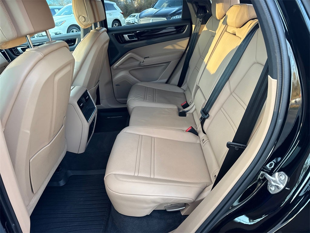 2021 Porsche Cayenne Coupe Coupe AWD