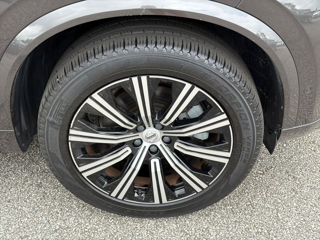 2023 Volvo XC90 Plus