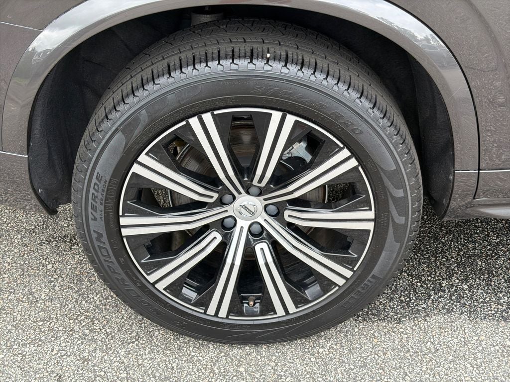 2023 Volvo XC90 Plus
