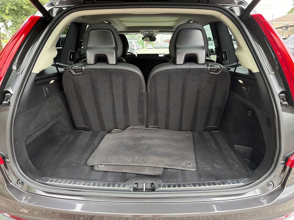2023 Volvo XC90 Plus