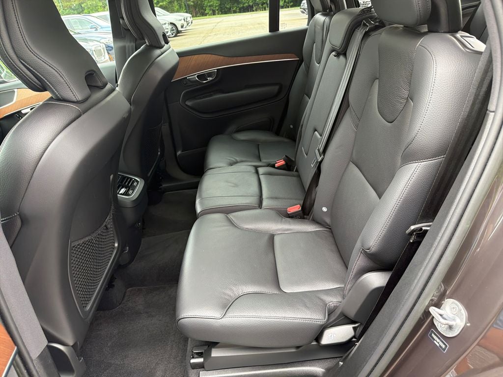 2023 Volvo XC90 Plus