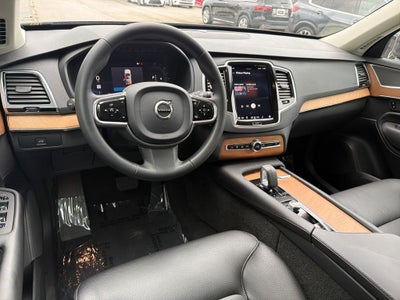 2023 Volvo XC90 Plus