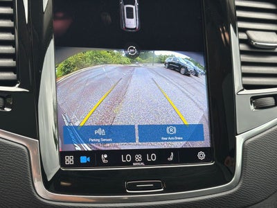 2023 Volvo XC90 Plus