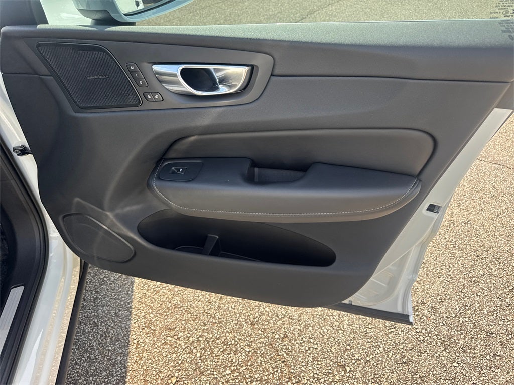 2022 Volvo XC60 Inscription