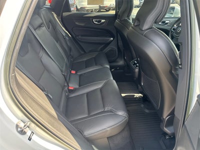 2022 Volvo XC60 Inscription