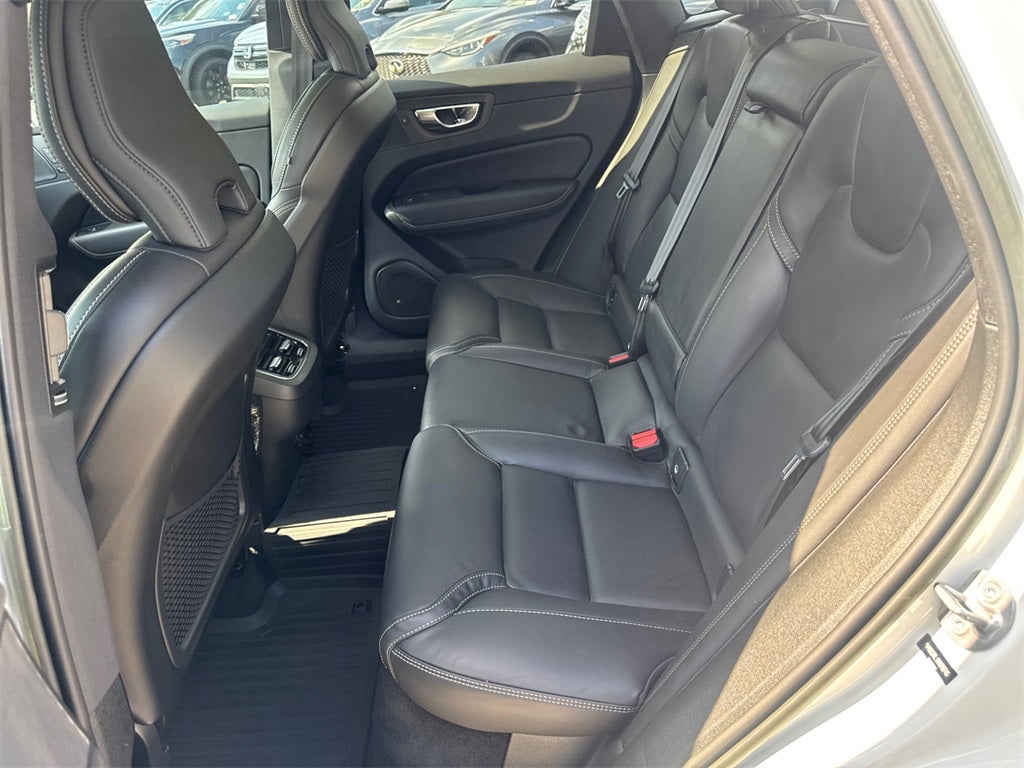 2022 Volvo XC60 Inscription