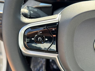 2022 Volvo XC60 Inscription