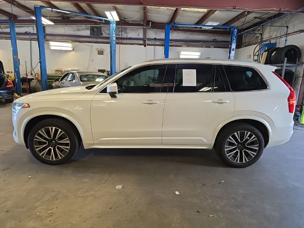 2020 Volvo XC90 Momentum