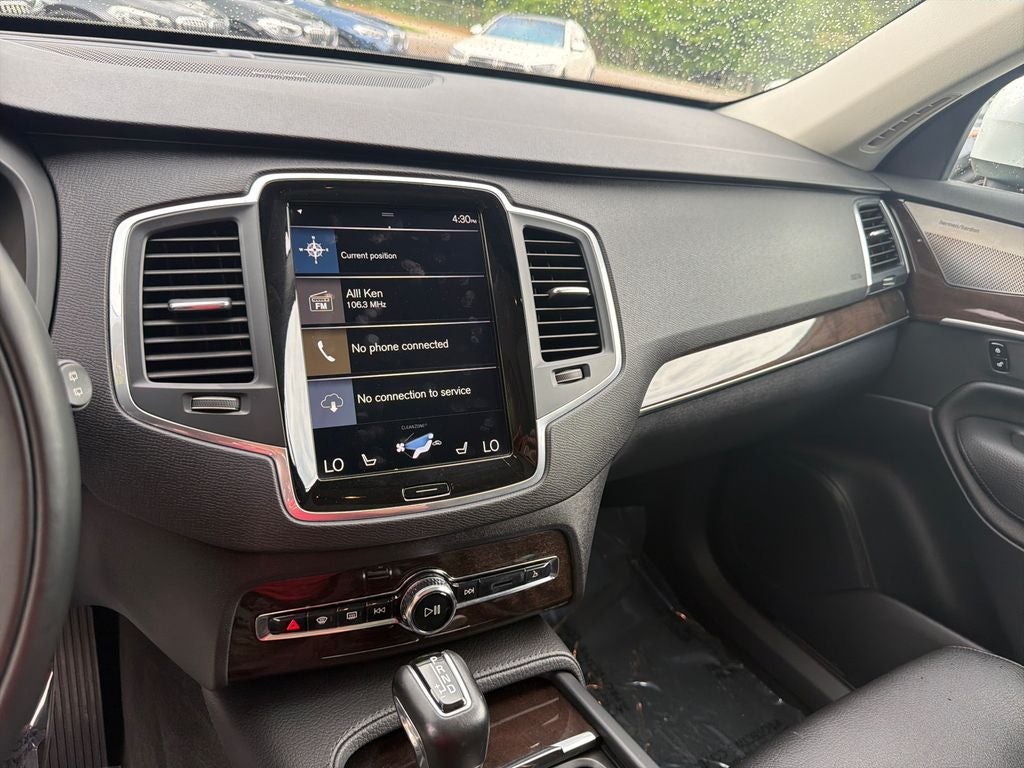 2019 Volvo XC90 Momentum