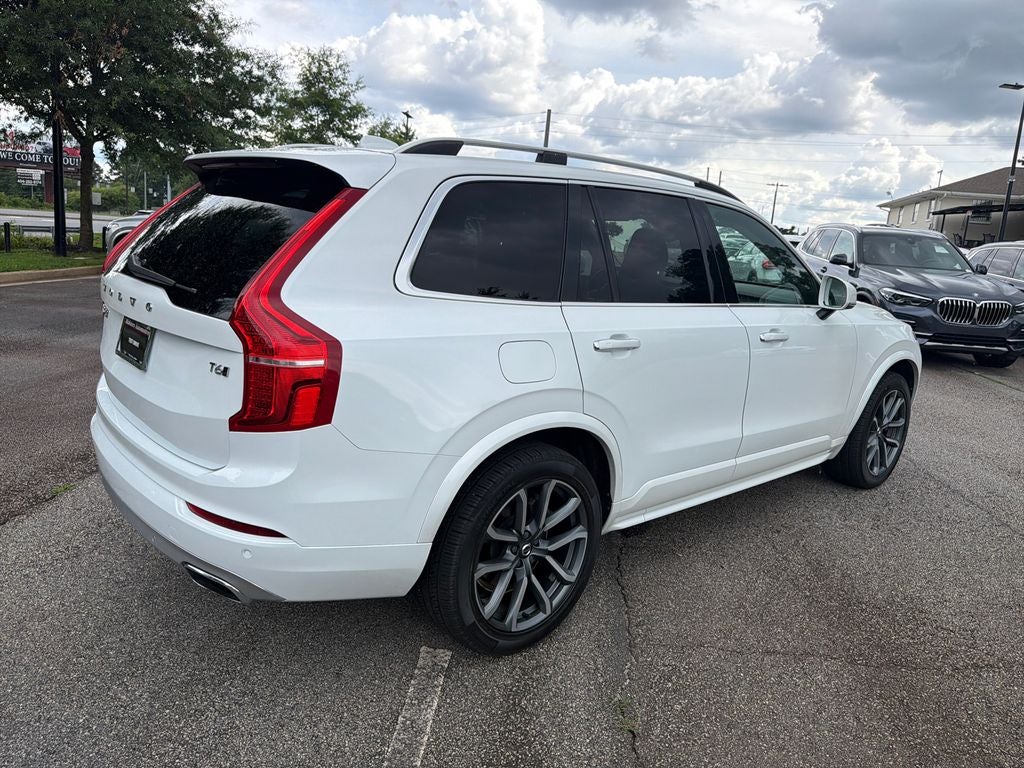 2019 Volvo XC90 Momentum