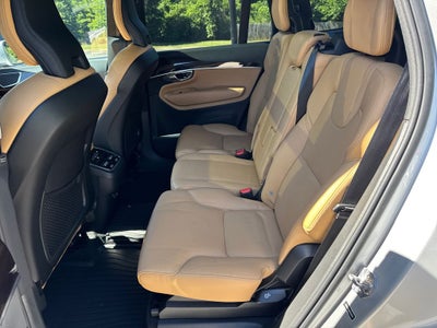 2019 Volvo XC90 Momentum