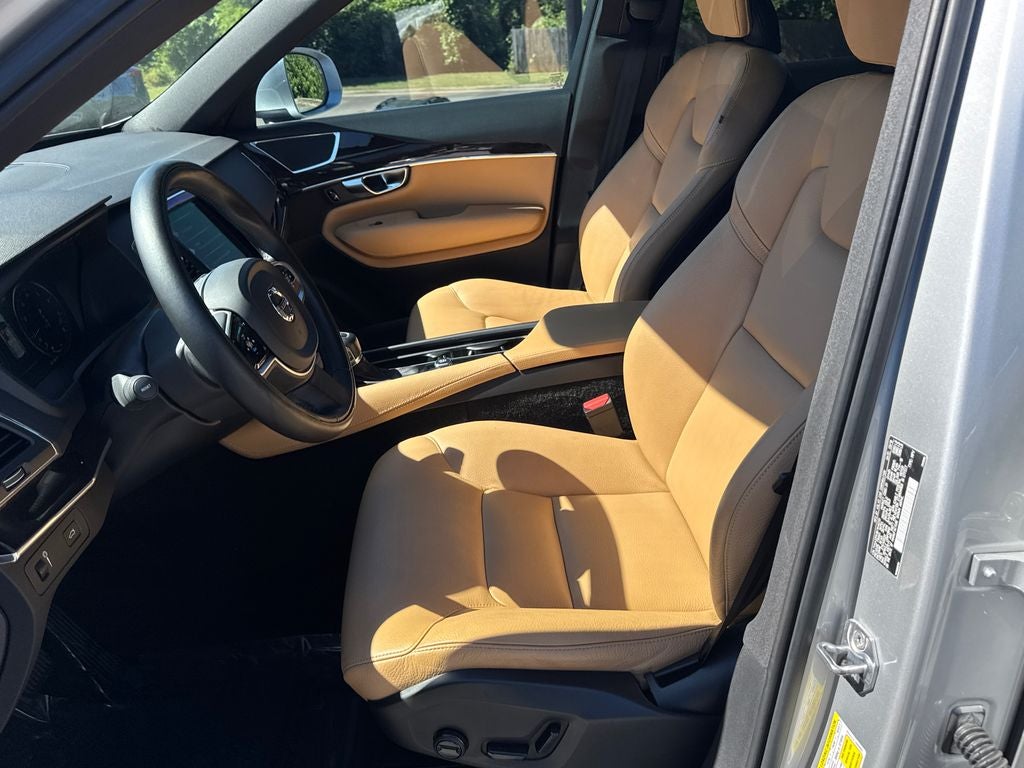 2019 Volvo XC90 Momentum