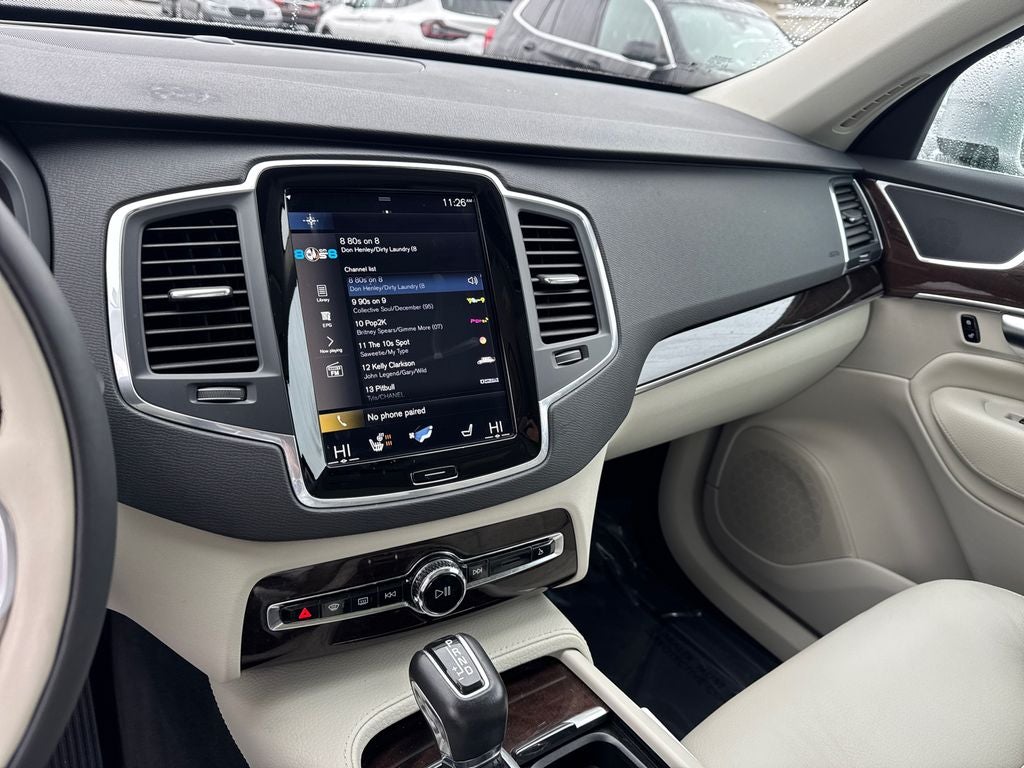 2019 Volvo XC90 Momentum