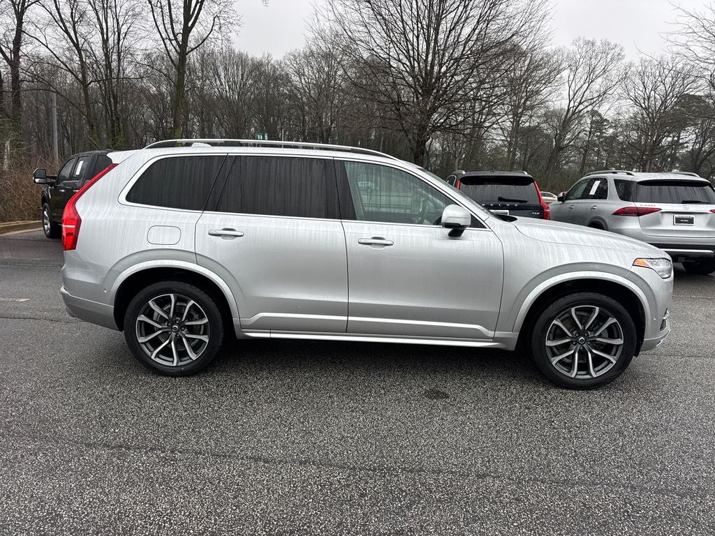 2019 Volvo XC90 Momentum
