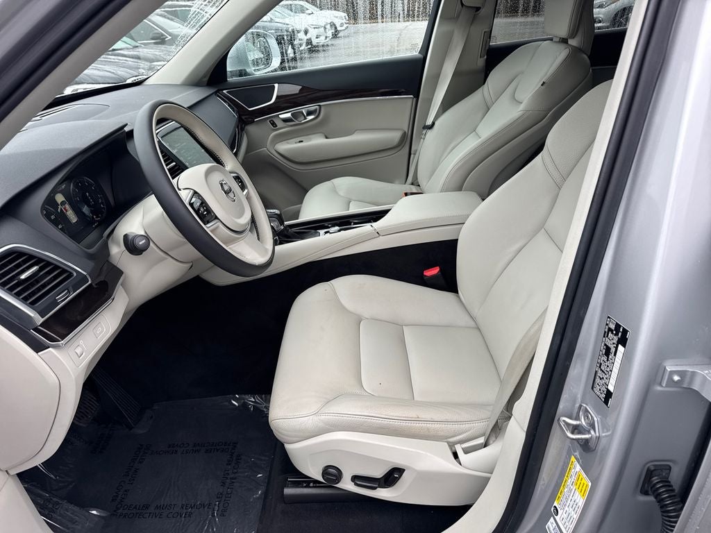 2019 Volvo XC90 Momentum