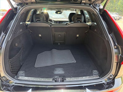 2020 Volvo XC60 Momentum