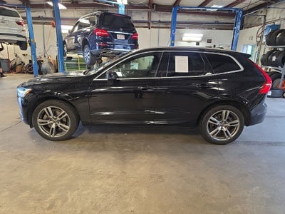 2020 Volvo XC60 Momentum