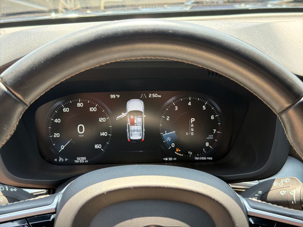 2020 Volvo XC60 Momentum