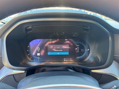 2022 Volvo XC60 Recharge Plug-In Hybrid R-Design