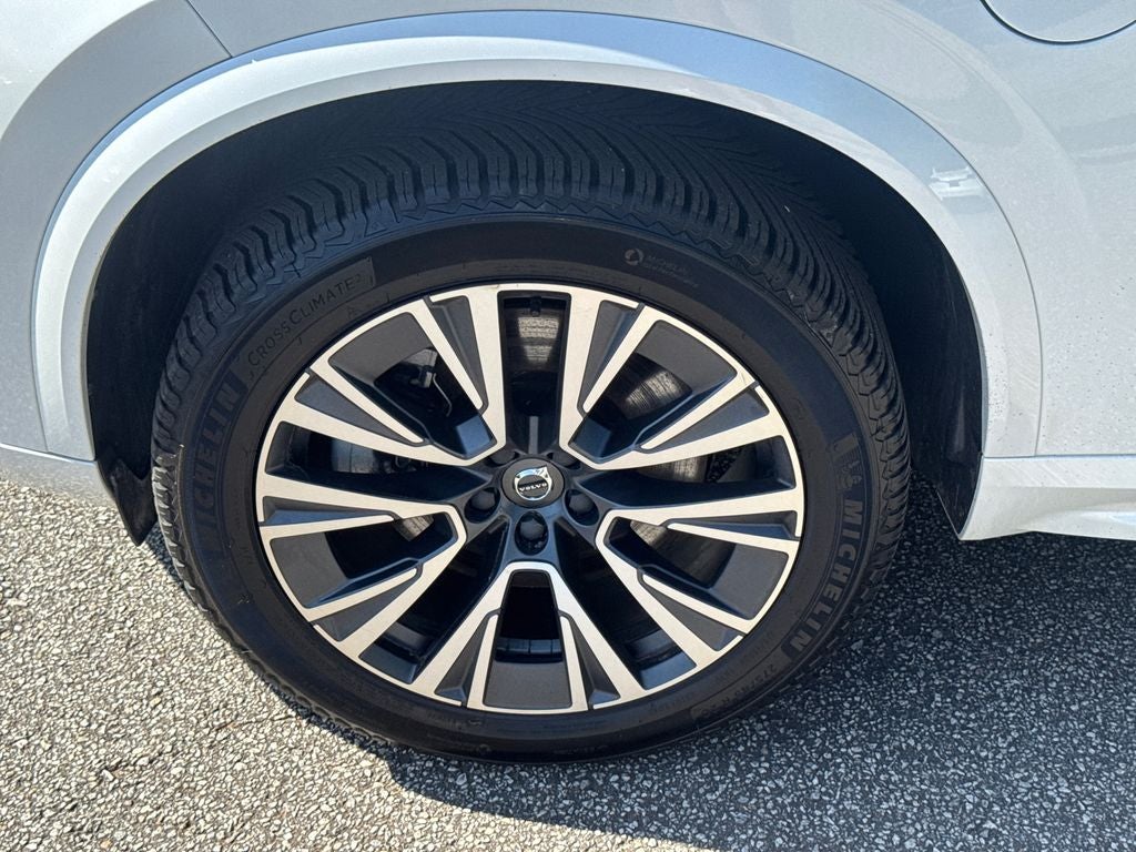 2022 Volvo XC90 Recharge Plug-In Hybrid Base