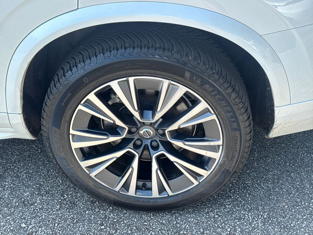 2022 Volvo XC90 Recharge Plug-In Hybrid Base