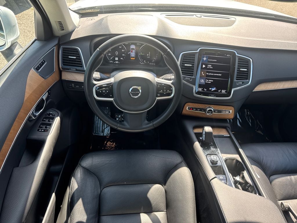 2022 Volvo XC90 Recharge Plug-In Hybrid Base