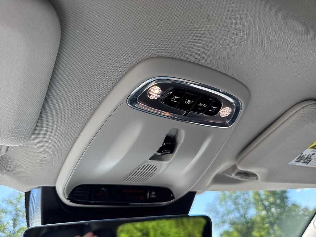 2022 Volvo XC90 Recharge Plug-In Hybrid Base