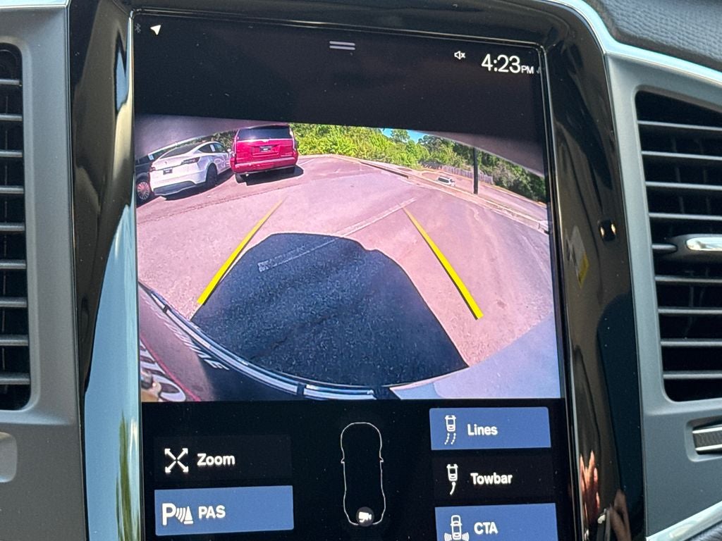 2022 Volvo XC90 Recharge Plug-In Hybrid Base