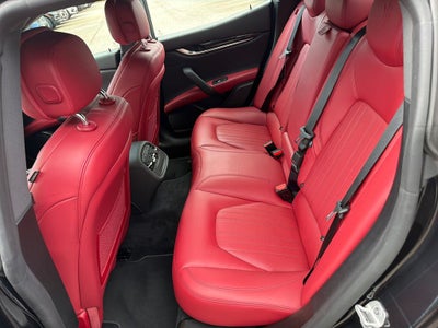 2023 Maserati Ghibli Modena Q4 SE 20 AC NAV